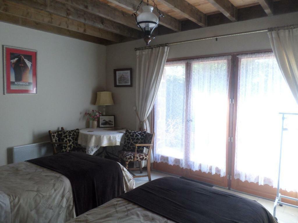 La Chevallerie B&B Isigny-le-Buat Luaran gambar